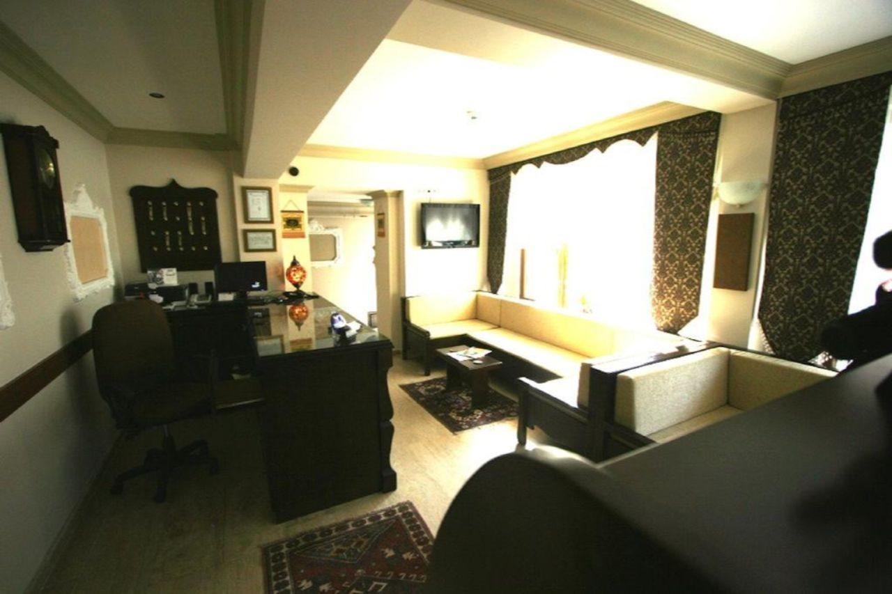 Peninsula Grand Hotel Mumbai Bagian luar foto