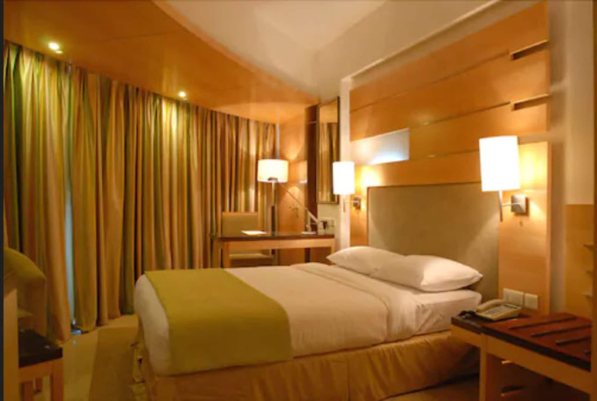 Peninsula Grand Hotel Mumbai Bagian luar foto