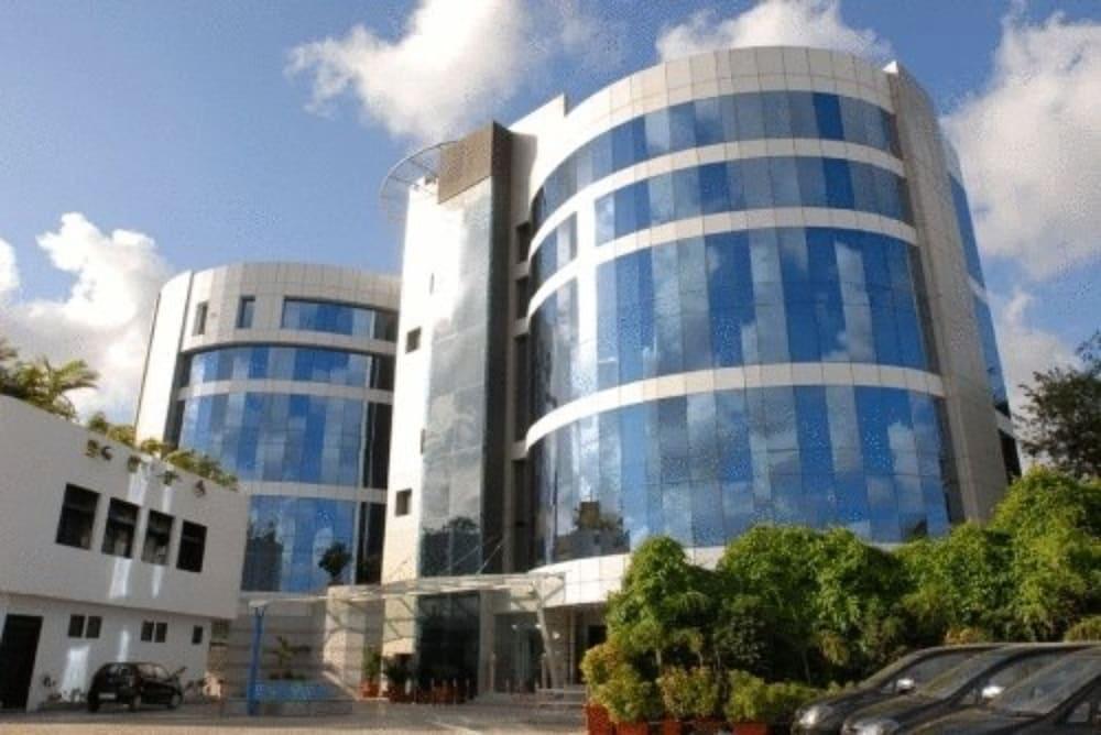 Peninsula Grand Hotel Mumbai Bagian luar foto